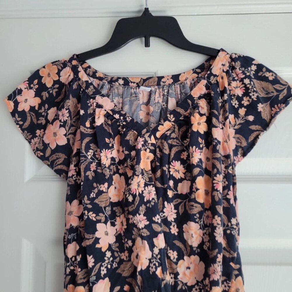 Comfortable summer women's clothing